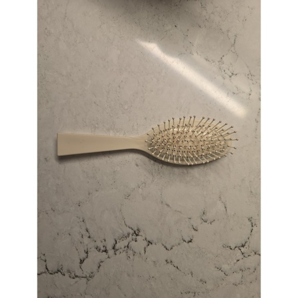 Vintage Estee Lauder Hair Brush Ball Tipped Small Travel Purse White Plastic‎